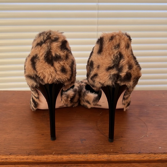 Jessica Simpson Prizma Fur Leopard Pointed Toe Half d'Orsay Pumps - Picture 4 of 6
